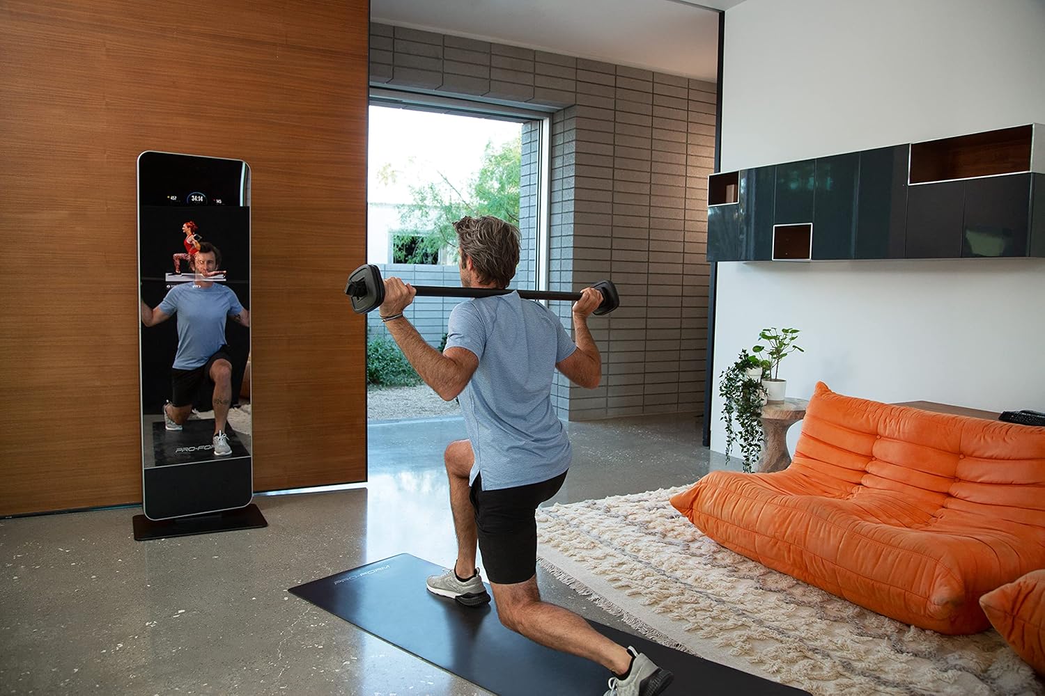 Smart Reflective Trainer with 22”